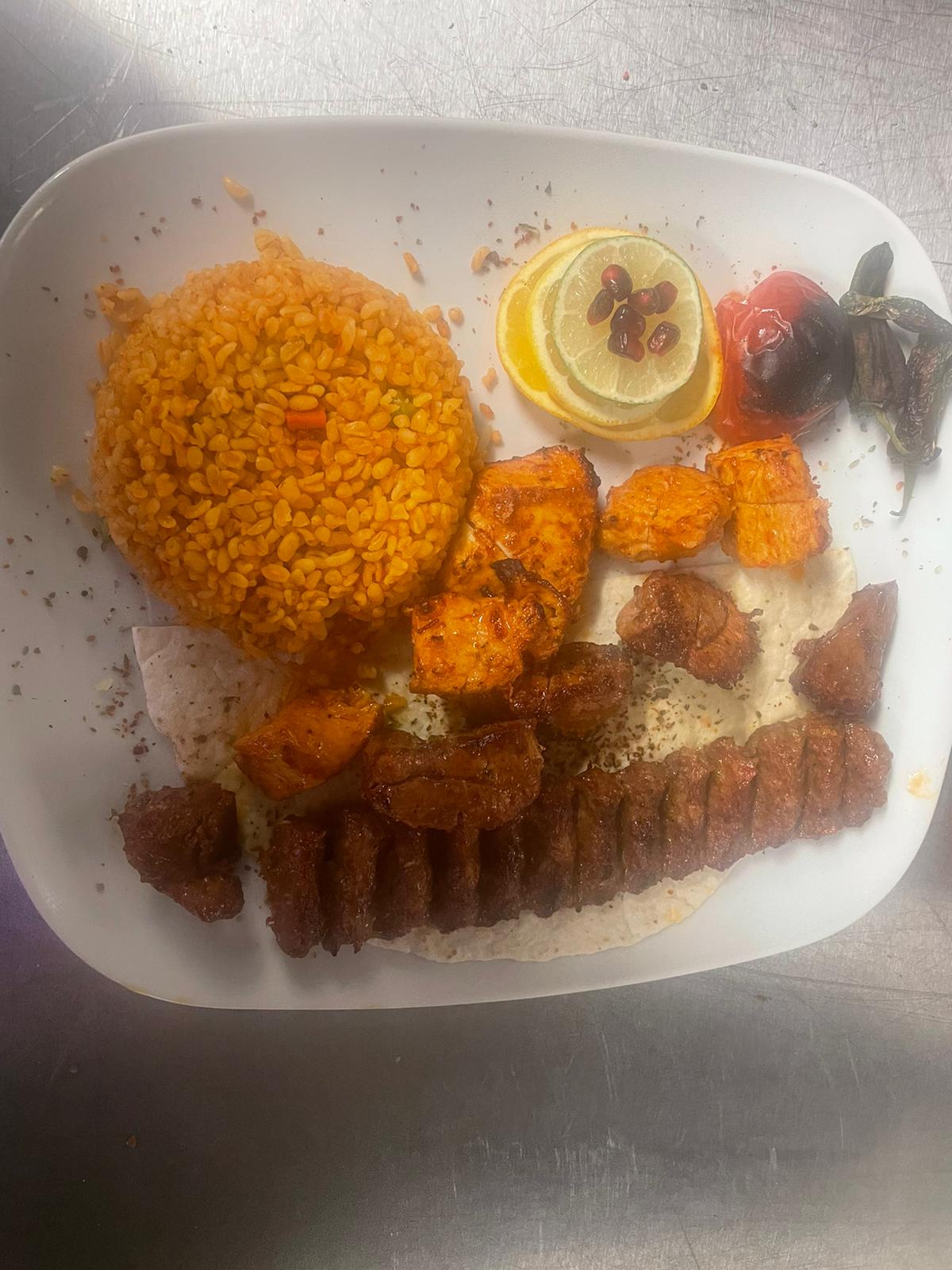 Gallery Salt 'N' Pepper