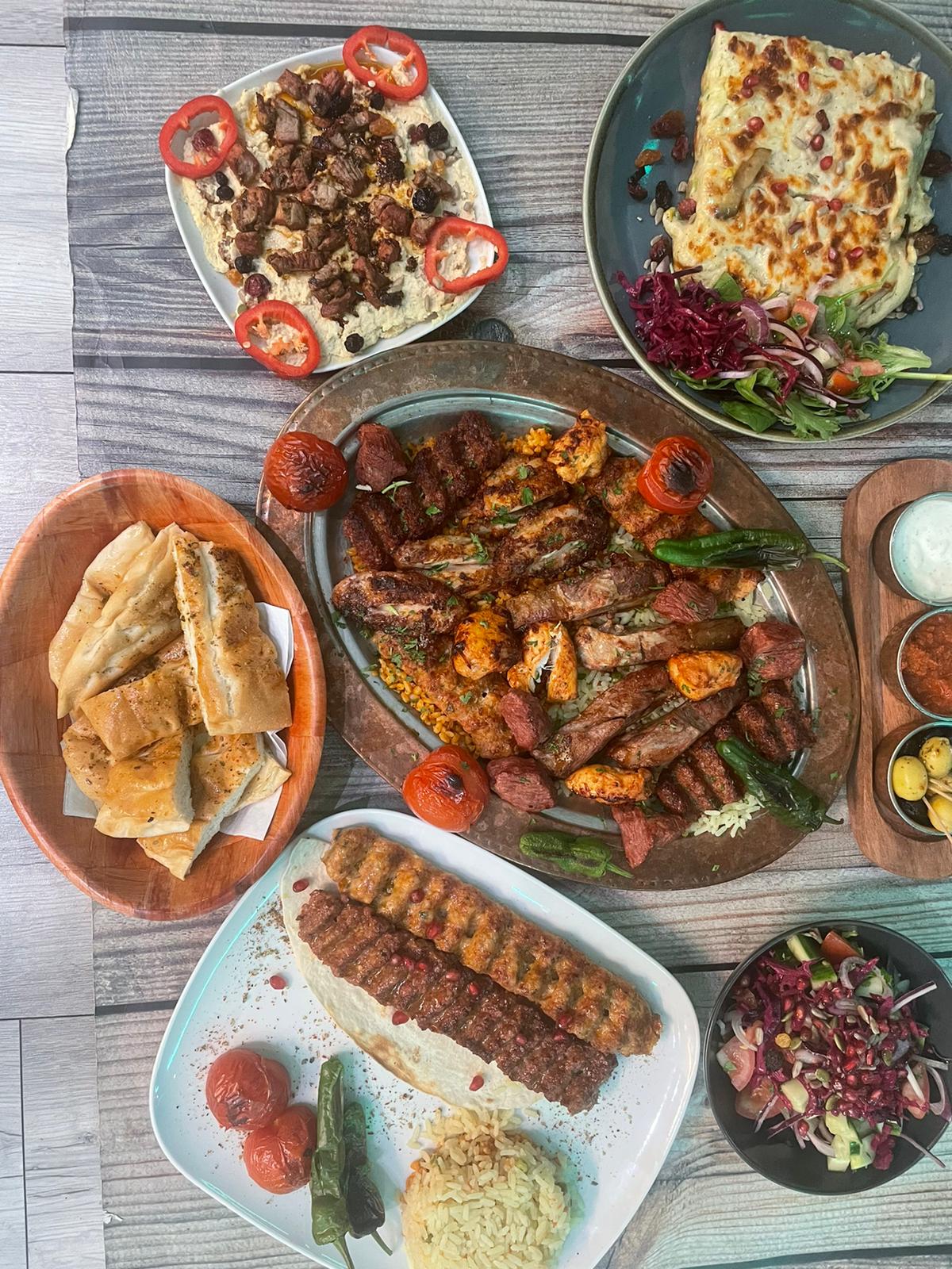 Gallery Salt 'N' Pepper